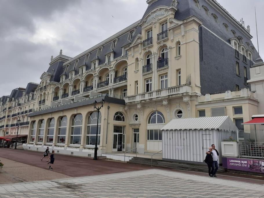 Cabourg Charmant Studio Centre Ville Rue De La Mer Екстериор снимка