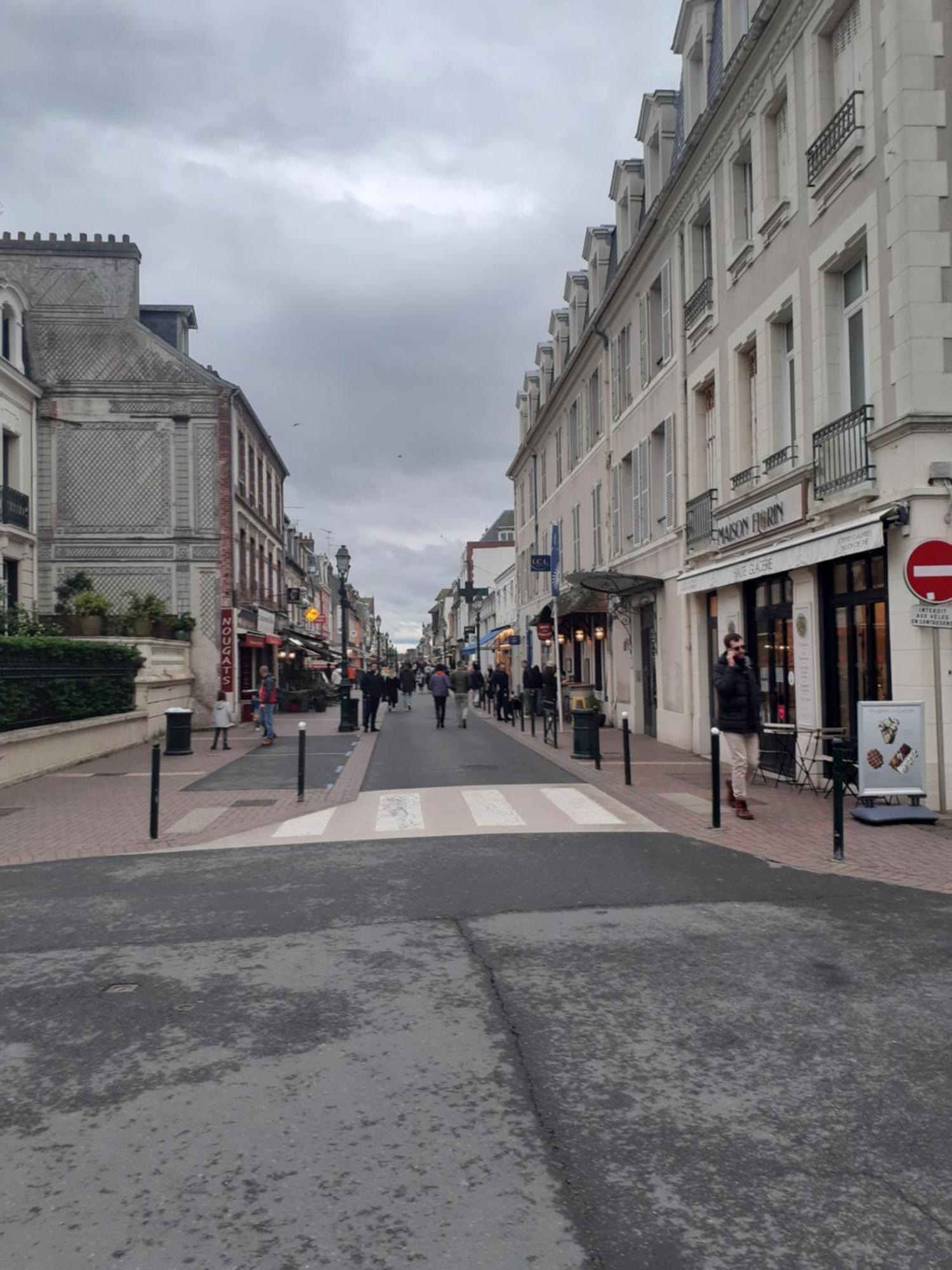 Cabourg Charmant Studio Centre Ville Rue De La Mer Екстериор снимка